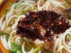 -花溪牛肉粉(八鸽岩店)