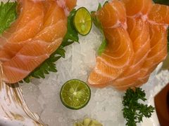 三文鱼刺身-有喜屋·烧鸟·居酒屋(三钢里店)