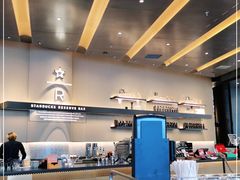 -星巴克臻选(上海合生汇1F店)