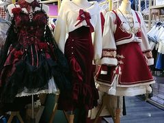 -甜镜物语 LOLITA·汉服·JK制服三坑生活馆(滨江道店)