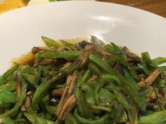 -新白鹿餐厅(银泰西湖文化广场店)
