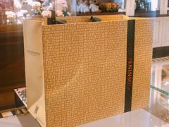 -上海半岛酒店·半岛精品店