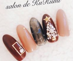 -Pink You美甲美睫纹绣定制中心