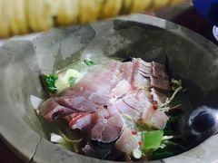 -姚记抚仙湖石锅鱼庄