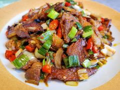 青蒜炒腊味-洞庭鱼香(万科店)