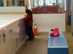 -陈露国际冰上中心(天津嘉里汇店)