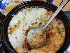 -双廊杨记石锅鱼石锅牛肉