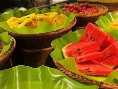 -领鲜活海鲜榴莲自助火锅(东门店)