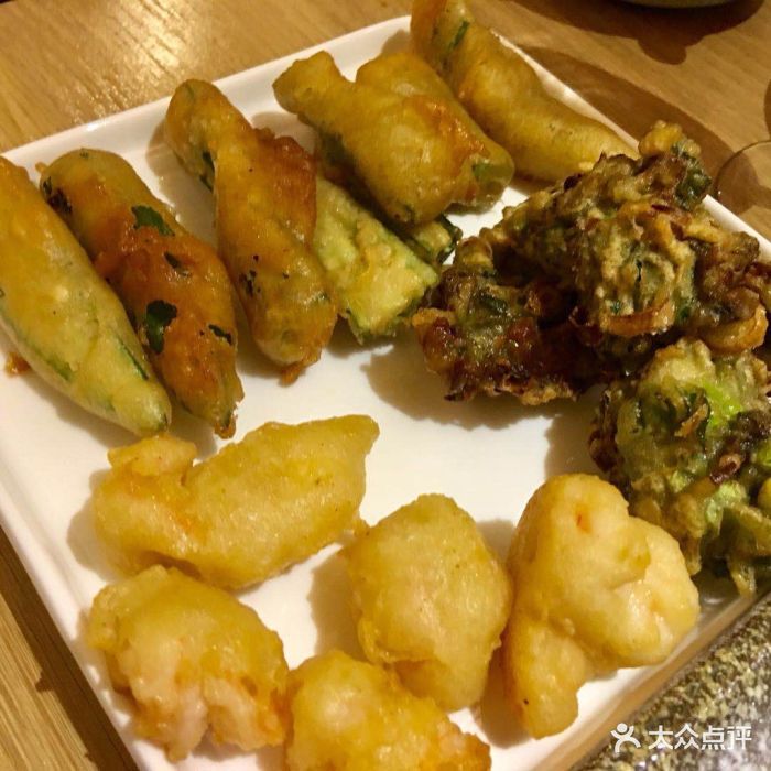 糯言酒馆·夏凉米酒屋炸什锦图片