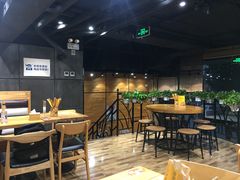 大堂-海盗虾饭·剥好的小龙虾饭(上地辉煌店)