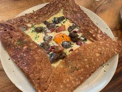 鸡蛋蘑菇熏肉荞麦可丽饼-RAC BAR(安福路店)