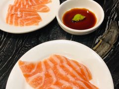 三文鱼-东方红海鲜百汇(国际大厦店)