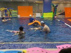 -戊辰亲子游泳俱乐部