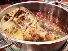 -亿诣蝎府炸酱面羊蝎子火锅(酷车小镇店)