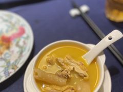 -维园悦谱·海派家常菜(乌鲁木齐南路店)