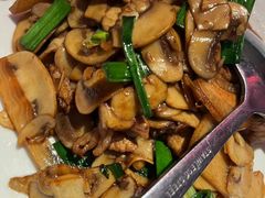 -鸽子侯·家宴·平价海鲜(市图书馆店)