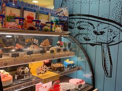 面包甜点陈列柜-DQ·蛋糕·冰淇淋(印象城店)