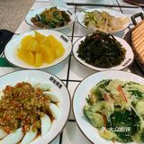 围着热气腾腾的锅也太食欲了吧