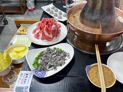 -楼外楼大刀肉传统火锅居(幸福街店)