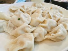 -周家大连水饺(美专校街店)