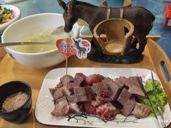 -乔家小院•非遗驴肉•本地小海鲜(滨河路店)