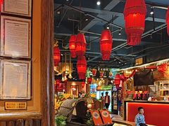 -老滇山寨•云南特色菜•地方菜•民族风情歌舞表演(金碧店)