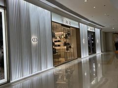 -香港ELEMENTS圆方