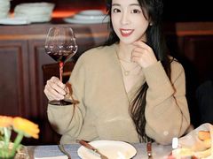 -弦月窗LUNETTE BY AMANDA(复兴路店)