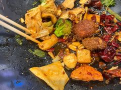 -醉人椒麻辣香锅(王府井喜悦店)