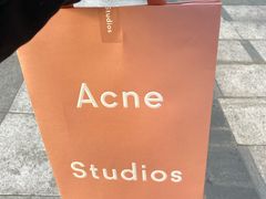 -Acne Studios(芮欧百货店)