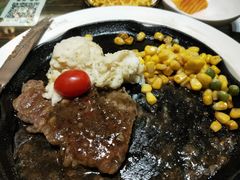 -豪客来牛排(府河店)