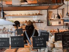 面包甜点陈列柜-仙峰天然面包(迎宾路店)