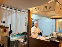 景观位-翔峰炭火鳗鱼(悦泰街里公寓店)