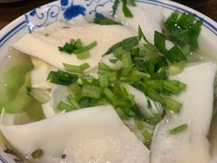 -肖四女乐山跷脚牛肉(世博源店)