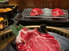 -铭牛烧肉·和牛海鲜自助(高新月牙湖店)