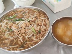 -正宗杨记普洱酸醋米线(总店)