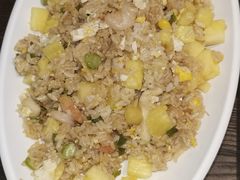 菠萝海鲜炒饭-盒马鲜生(悠方店)