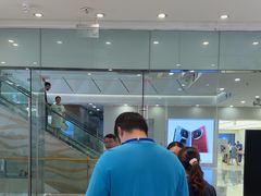 -Apple授权专营店(宝山万达店)