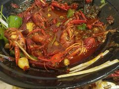 -虾弄弄海派小龙虾·牛羊蝎子火锅