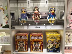 -泡泡玛特POPMART(世豪广场店)