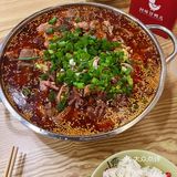点了双人套餐，一只成都烤鸭，一些配菜