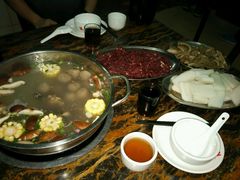 -牛一煲美食(江高店)