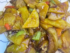 -小柒家第一锹东北菜(城关店)