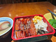 -鸟鸣门屋台料理(金帝银泰店)