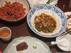 飘香馋嘴蛙-千百味红餐厅·江西菜(绿地双子塔店)