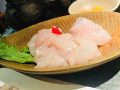 金沙江龙鱼-老牌坊云南鱼豆花火锅(哈西万达店)