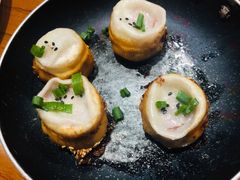 土猪鲜肉生煎包-龍堂蟹黄小笼包(万家丽店)