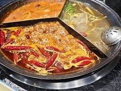 -渝里重庆火锅(航天城店)