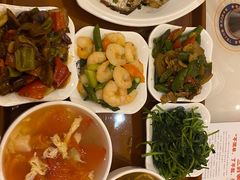 -白金汉爵大酒店-24小时餐厅