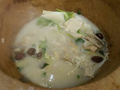 -滇香肴·云南菜蒸汽石锅鱼(云南北路店)